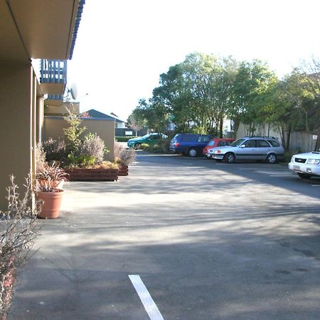 Sherborne Motor Lodge Christchurch Esterno foto