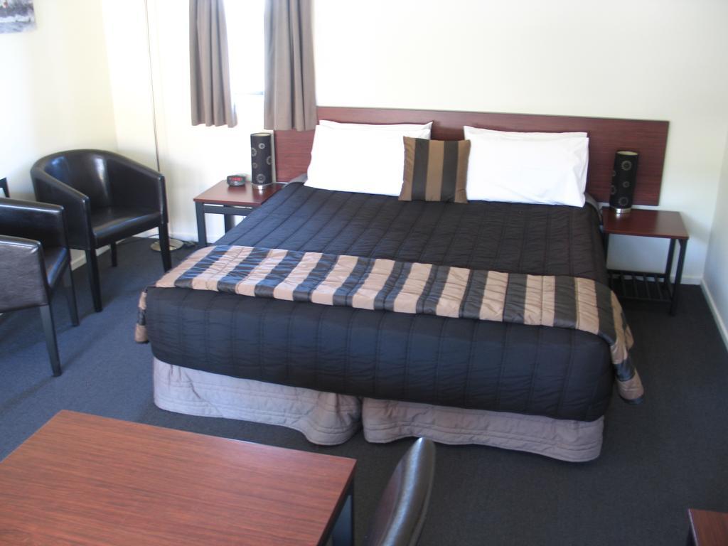 Sherborne Motor Lodge Christchurch Esterno foto