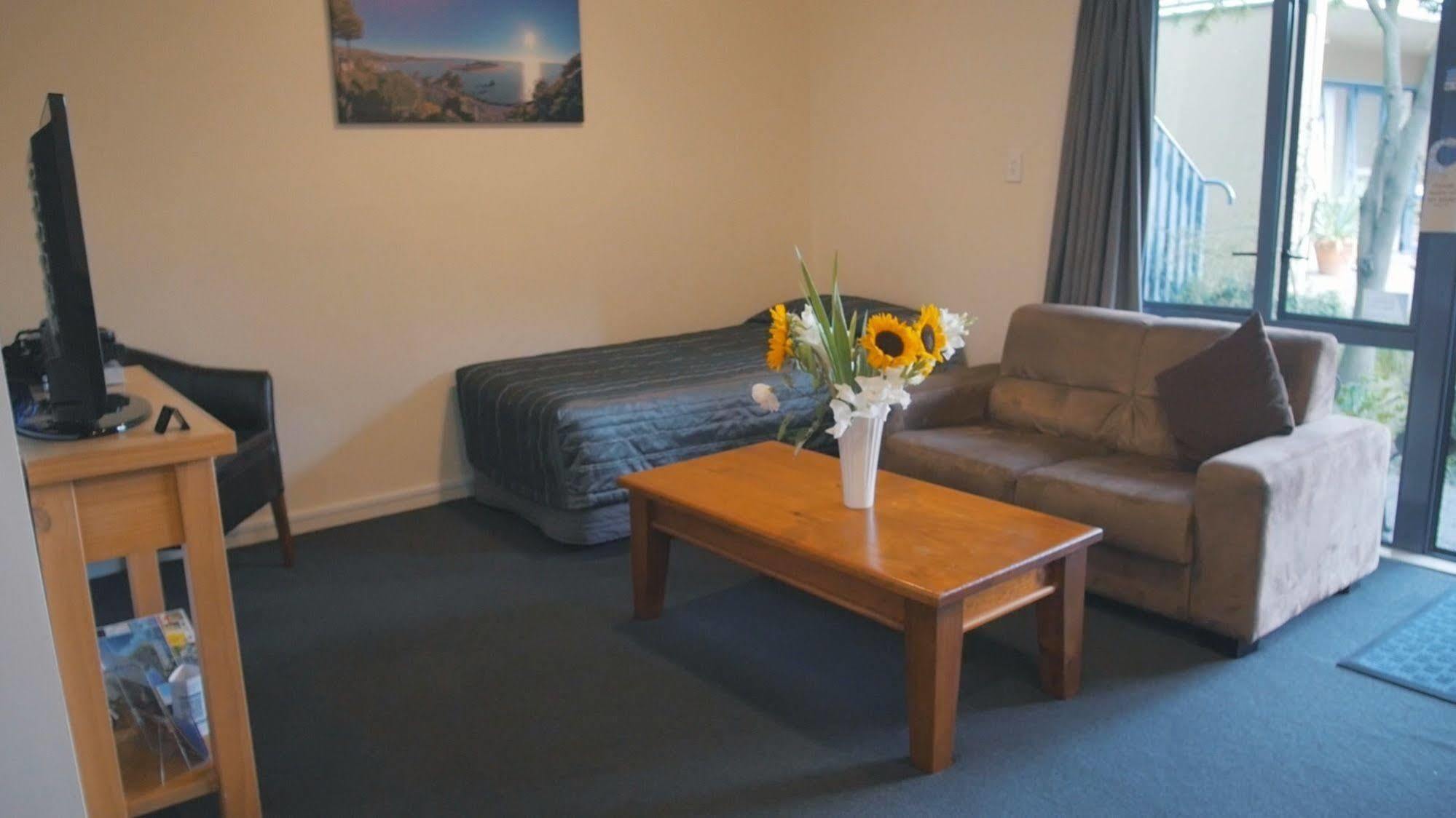 Sherborne Motor Lodge Christchurch Esterno foto