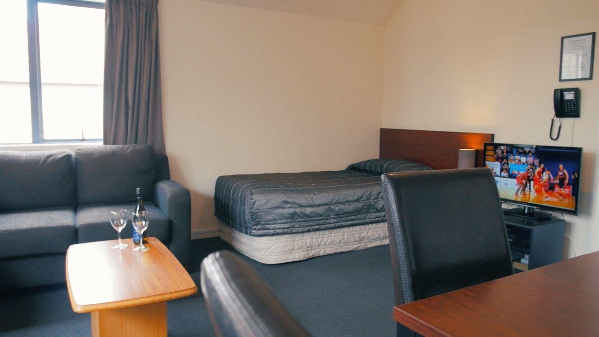 Sherborne Motor Lodge Christchurch Esterno foto